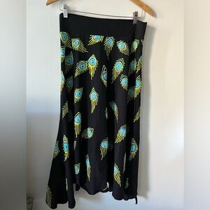 Design By Naomi Peacock Feather Print Black Skirt Large